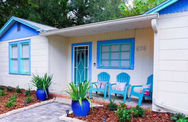 Private Home Central Ocala, Fully Fenced Yard, Remodeled, Piano, Pet Friendly