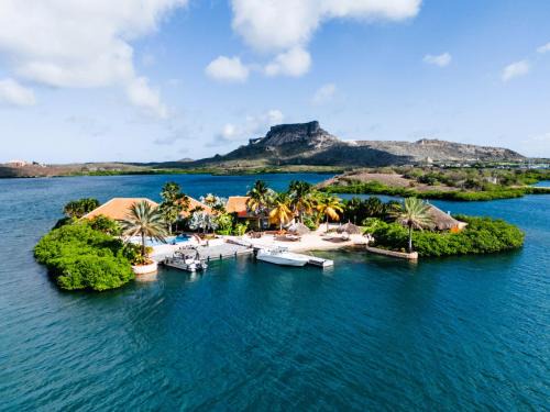 Private Island Isla Kiniw by Bocobay