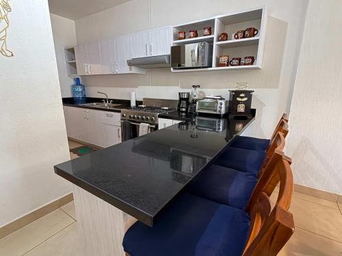 Private jacuzzi pool 2 level house private coto