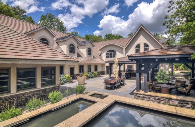 Private Lakefront Home, The Grand Pokegama Estate with Pontoon & Jet Ski Rental