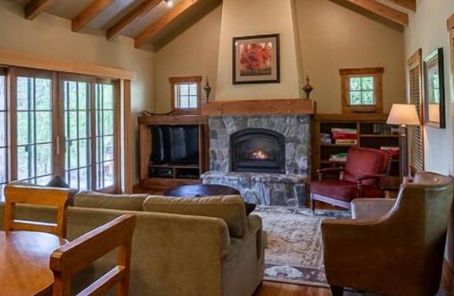 Private Patio & Hot Tub | Elegant Wood Interior | Private Garage