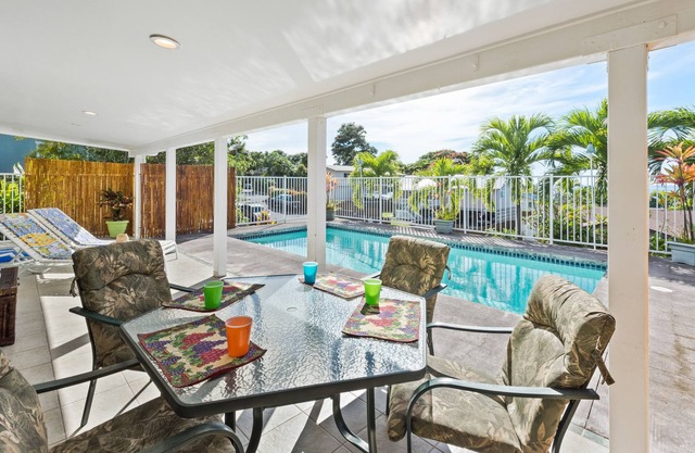 Private Pool. Fully Air-conditioned .