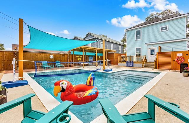 Private Pool - Hot Tub - Fire Pit - Noon Check Out - Veteran Discounts