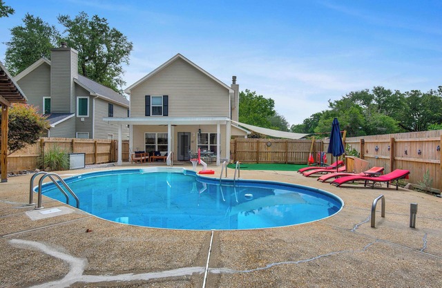 Private-Relaxing, Pool, Dwntwn PNS & Beaches