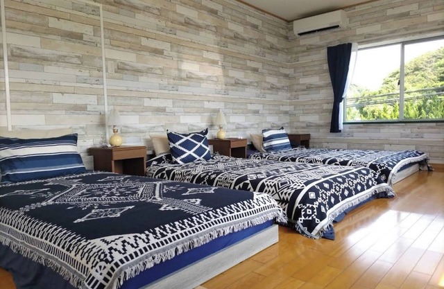 Private room annex overlooking Shirato Beach Pets and meals are available at separate cost and re/Tottori Tottori