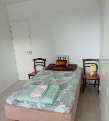 Private room in shared appartment