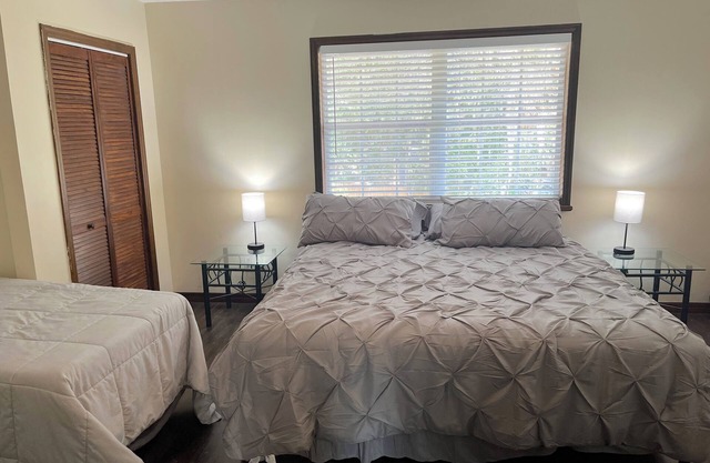 Private suite 3 BR 1 BA with pool, balcony, boat parking