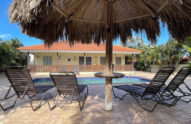 Private Villa 3bed/3.5bath