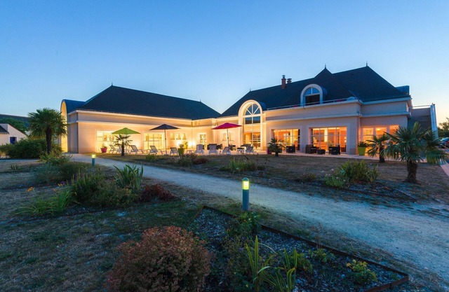 Proche du Château ! Maisonette avec accès Piscine