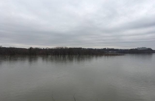 Professors' Place - Beautiful River View! WHOLE HOUSE! 20 min. to Hershey