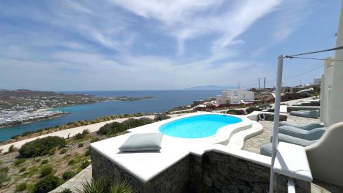 Psarou Summer Villas