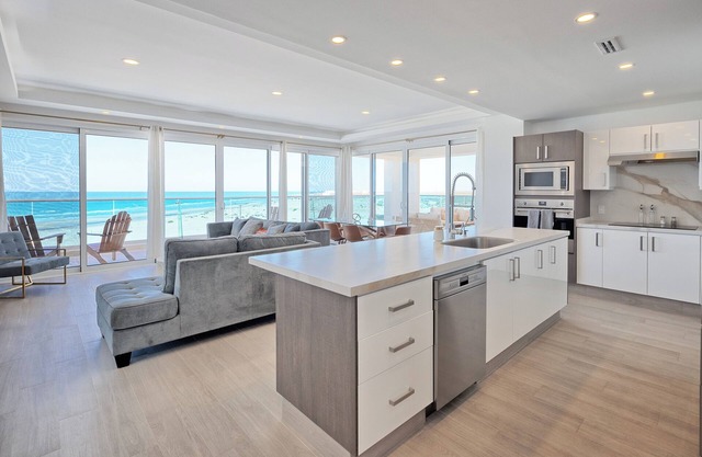 Puerto Penasco ENCANTAME TOWERS RESORT OCEANFRONT Wraparound Terrace 3 bdrm 3 ba