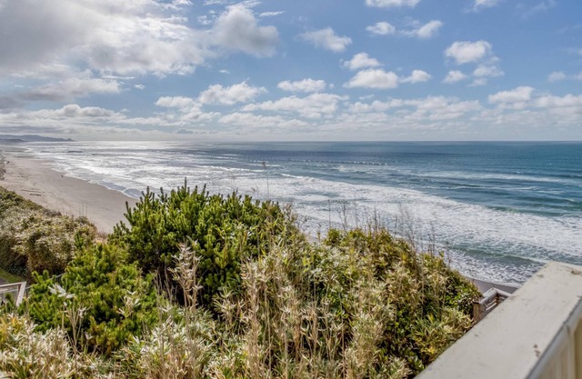 Puffin Place - Olivia Beach