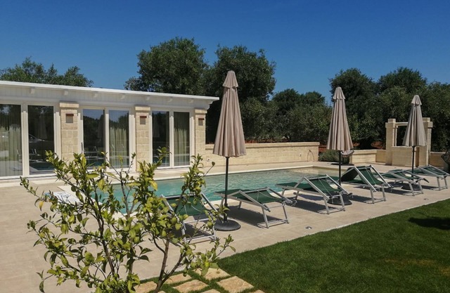 Pumo Bianco - Three Bedroom Villa, Sleeps 6