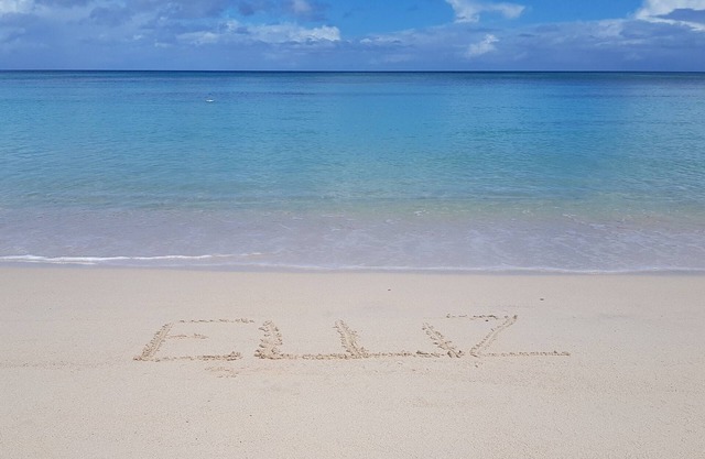 Pure Grenada Location location location Stylish & Comfortable Simple yet Elegant