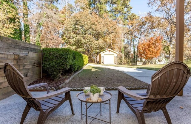 PVT Basement/Near Mall of GA/Pet Friendly/Sleeps 4