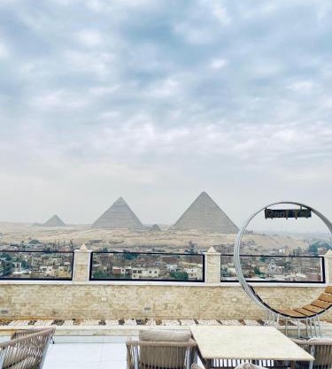 Pyramids View & Grand Museum Hotel
