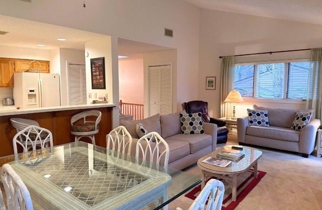 Quail Cove 1606 at Rumbling Bald