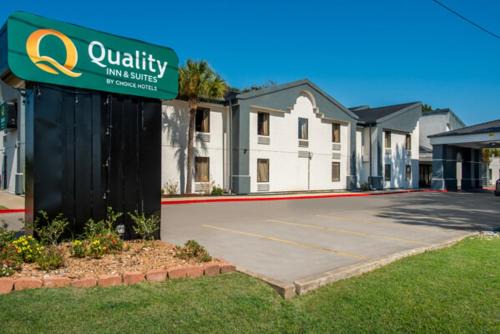 Quality Inn and Suites Lafayette