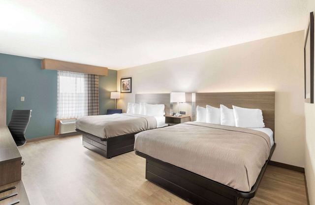 Quality Inn Newton at I-80