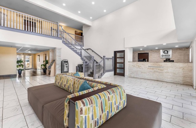 Quality Inn & Suites Airport West