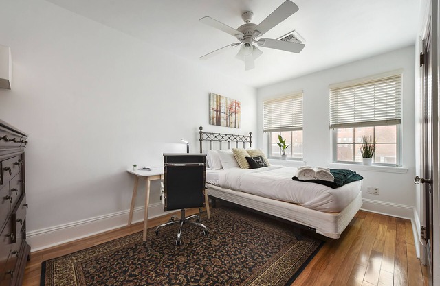 Queen Bed-West Penn-Elevator-Parking-Wifi-Central Location