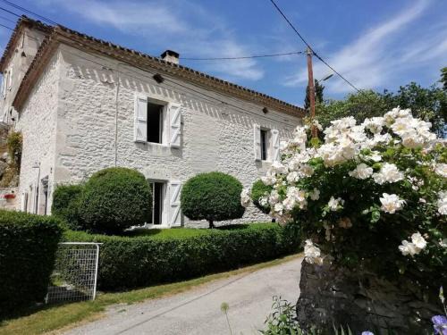 Quercy blanc maison en pierre
