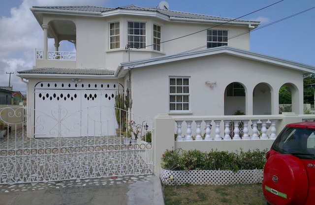 Quiet 2 Bed Apartment