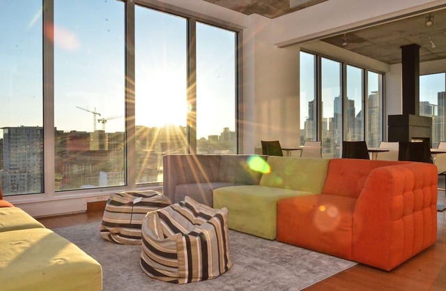 Quiet and calm space to stay luxury Studio In Old Port Of Montreal