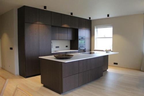 Quiet and cozy apartment with a lake view