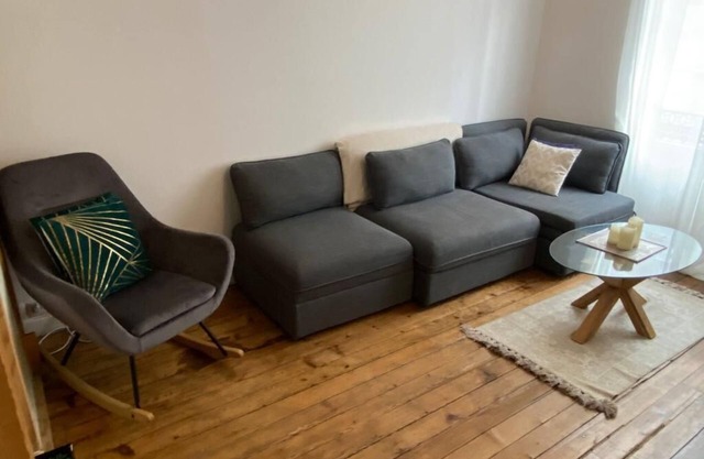 Quiet apartment in paris center