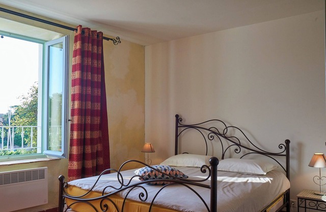 Quiet, comfortable studio, swimming pool, private parking. Near Leucate/Sigean