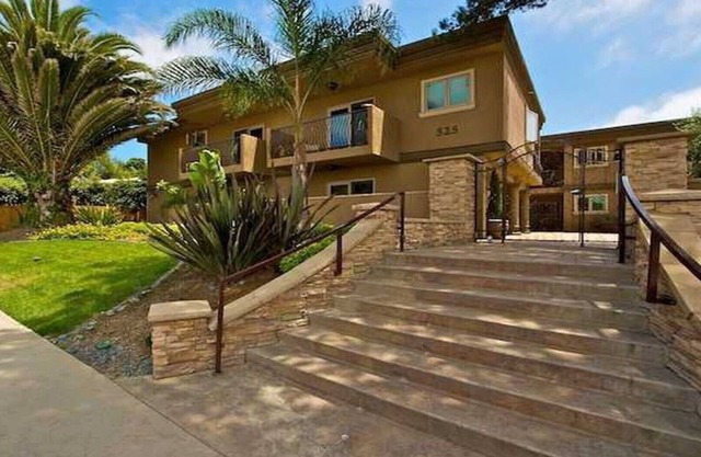 Quiet Condo Close To The Beach
