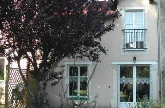 Quiet Cottage near Lac de Madine with Garden and Terrace