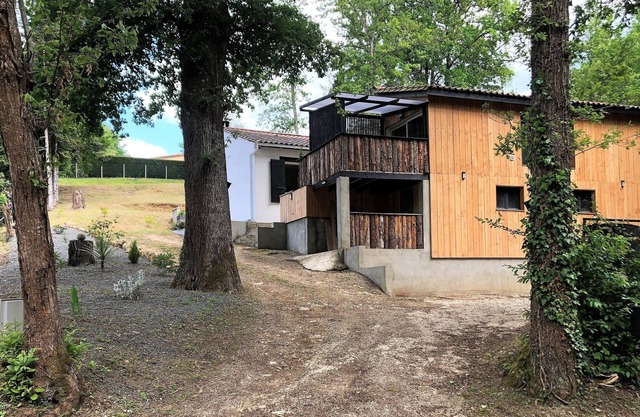 Quiet country house 5 minutes from the center of Bergerac!