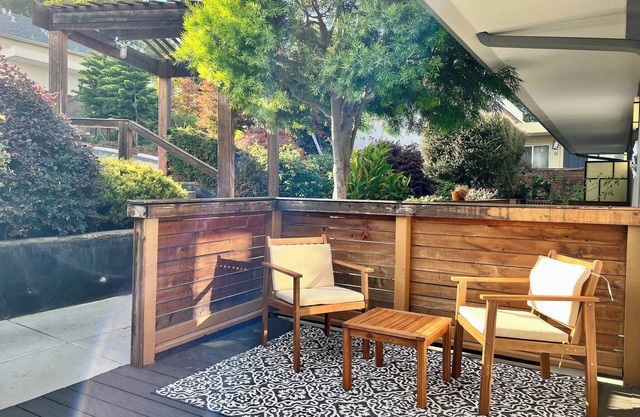 Quiet & Cozy, Walk 2 Shop, Laundry Parking & Patio