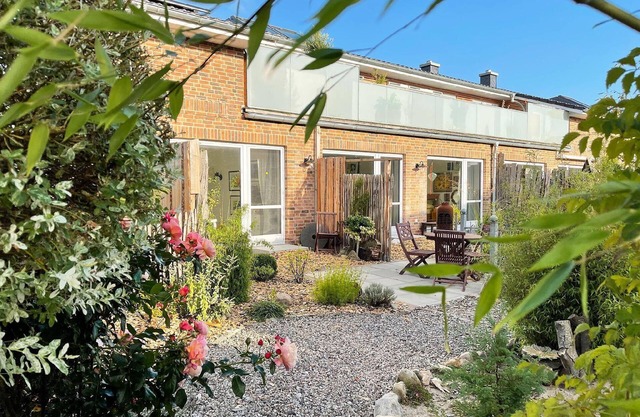 Quiet flat in Risum with garden and terrace