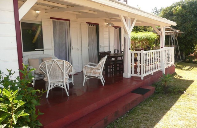 Quiet, garden, sea view. 2 independent accommodations (2 and 4 people)