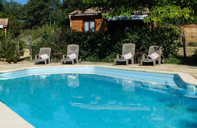 quiet place, rejuvenating, in full nature between VAISON and MONT VENTOUX