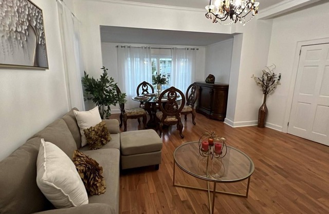 Quiet Retreat 10 Min to NYC Train + Parking