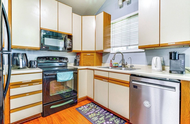 Quiet West Valley City Home, Near Downtown SLC!