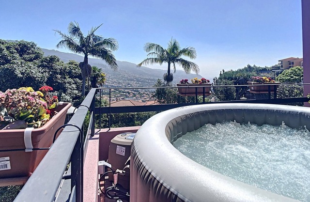 Quinta das Courelas by Atlantic Holiday