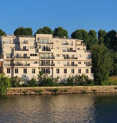 Résidences Grande Jatte, Face Seine, Suites Luxe 52m2 à 97m2, Hôpital Américain à 600m