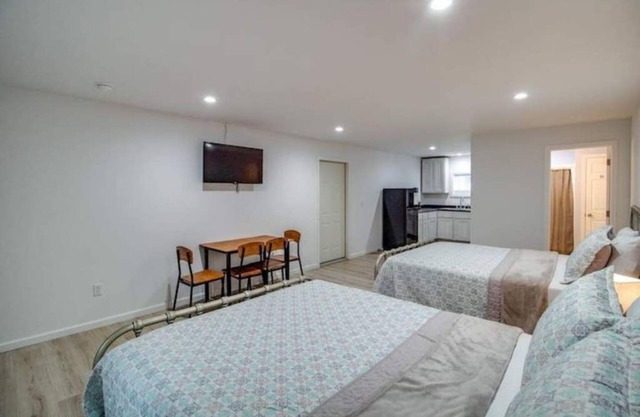 Rafton Inn Vacation Cottage 73