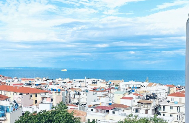 Ralia two Stores apartment.Five minutes from the central square.Family friendly.