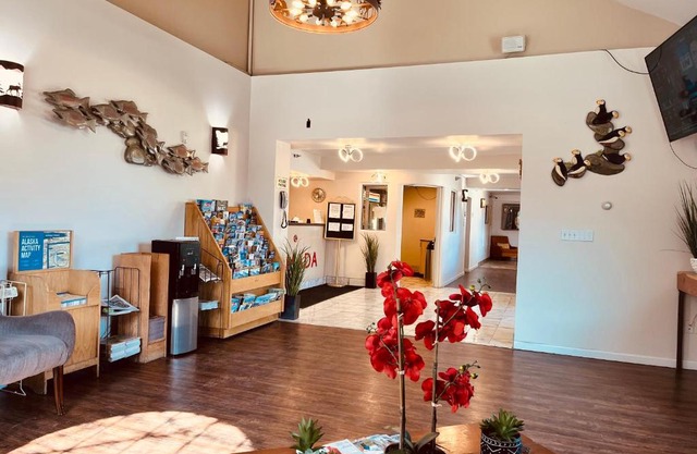 Ramada Downtown by Wyndham Anchorage