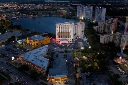 Ramada Plaza by Wyndham Orlando Resort & Suites Intl Drive - Newly Renovated!