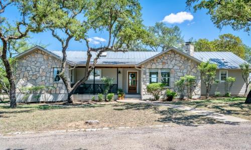 Ranchview Retreat in the heart of Johnson City