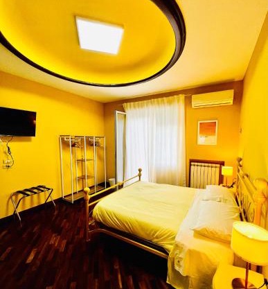 Raroom Aparthotel