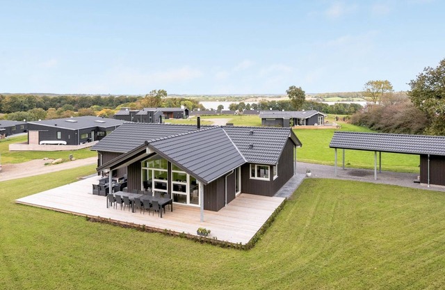 "Rathulf" - 500m from the sea by Interhome